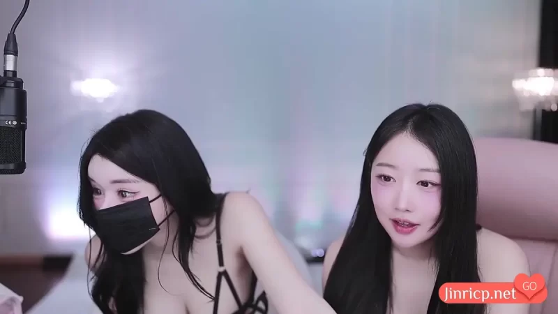 Pony VS 苏打 双人直播 VIP粉丝房 20250105 [1V/1.55G]-Jinricp资源分享 - 韩国女团资源站