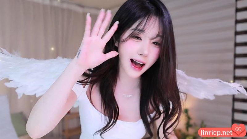 艾莉-ELI-(엘리) eli05021212 个人直播 14小时超长直播 20250404 [3V/16G]-Jinricp资源分享 - 韩国女团资源站