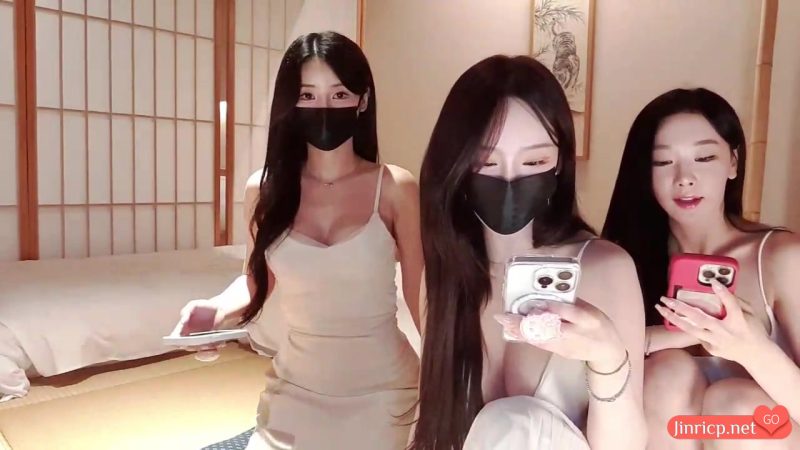 PandaClass S4 开播前夕 20250401 愚人节日本之旅 中文简繁字幕 [1V/1.6G]-Jinricp资源分享 - 韩国女团资源站